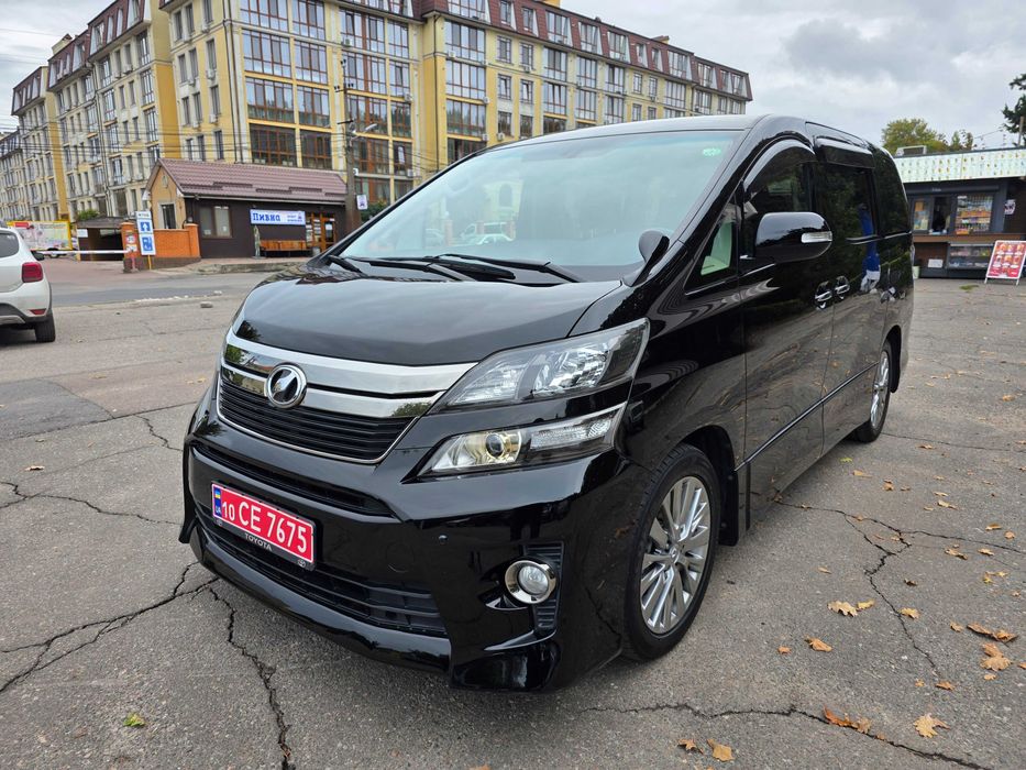 Toyota Vellfire 2013 2.4 автомат