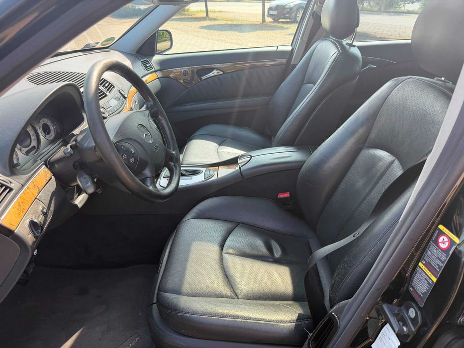 Mercedes W211 E500 2004