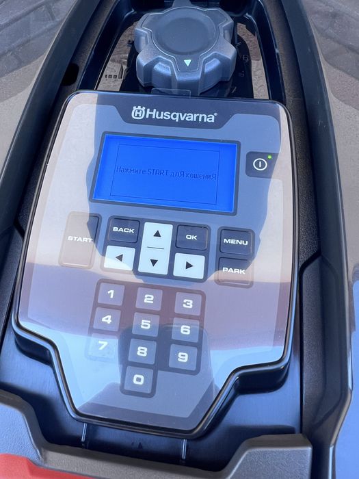 Робот-косарка Husqvarna 305 / 310 MKII / automower