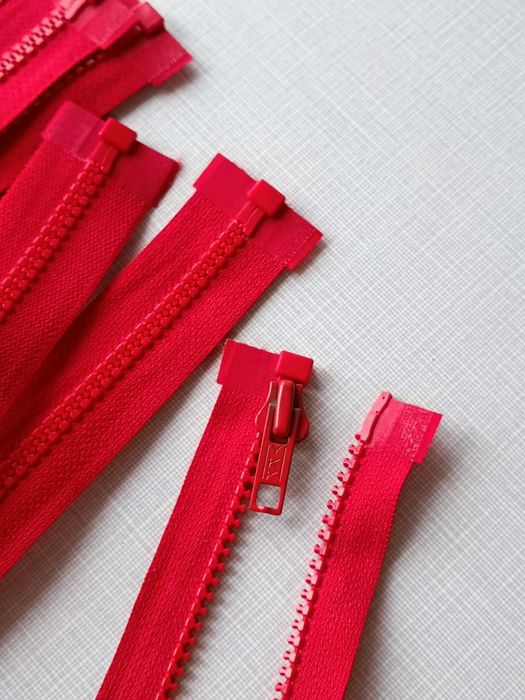 Змейка тракторная  37 см,красная , разъёмная молния