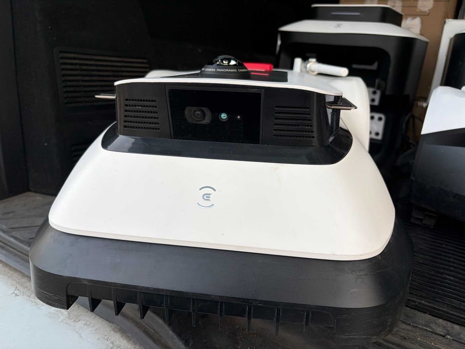 Robot koszący ECOVACS Goat G1 1600m + stacja