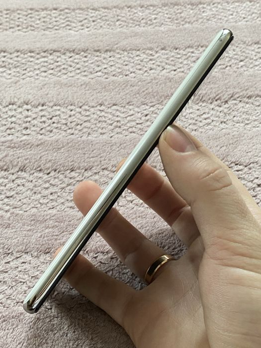 Телефон Huawei P30 lite 4/128gb NFC шустрий