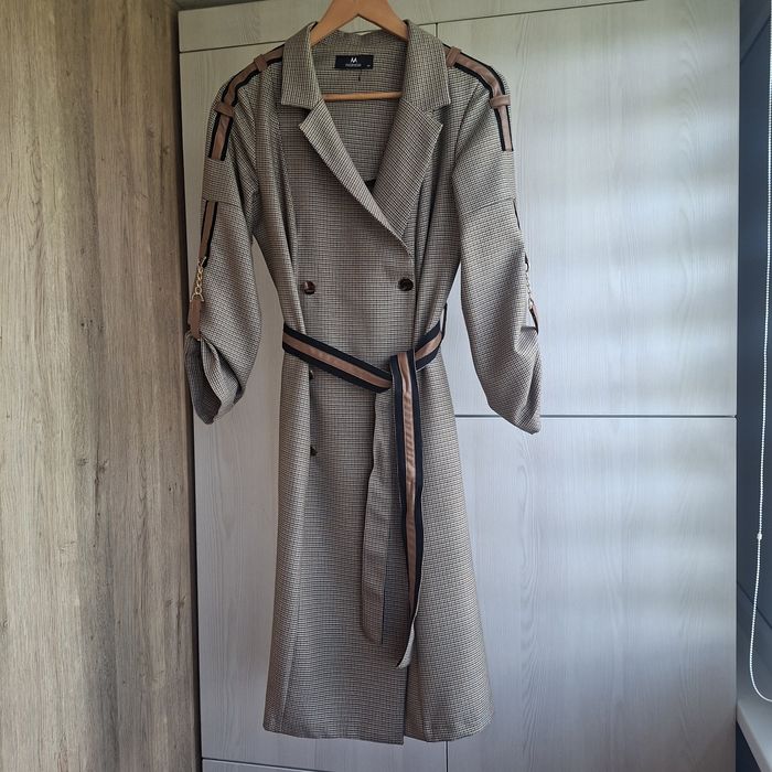 Продам модное  платье