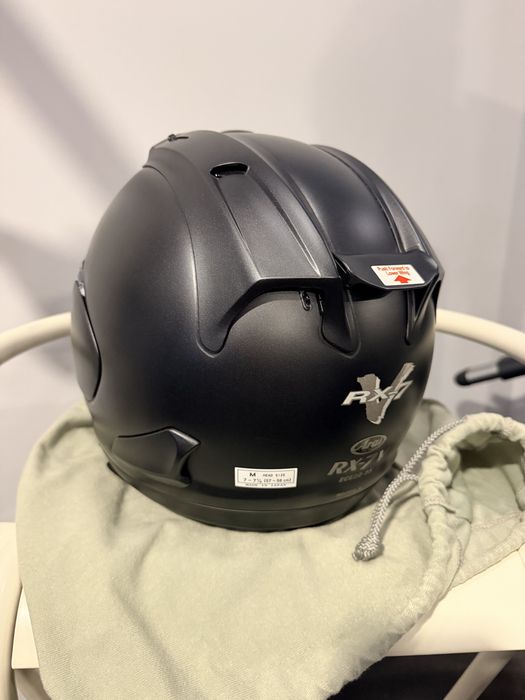Arai RX-7V preto