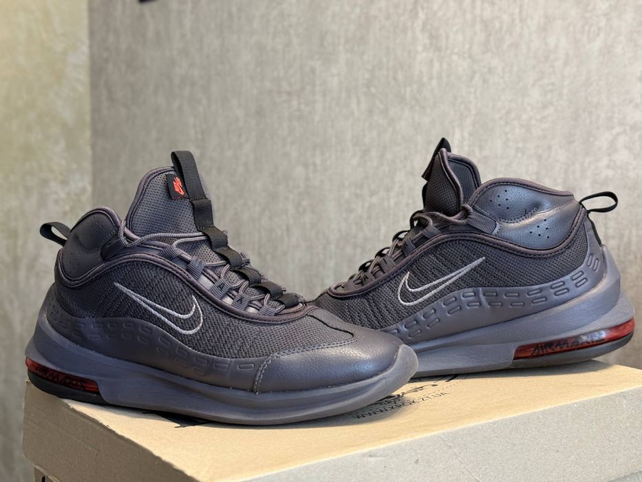 Nike Air Max Axis mid