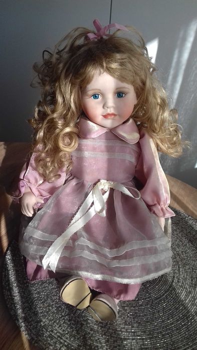 Lalka firmy Leonardo