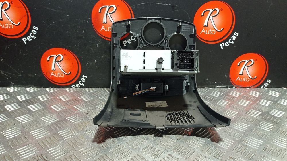 Consola Do Radio Renault Clio Iii (Br0/1, Cr0/1)