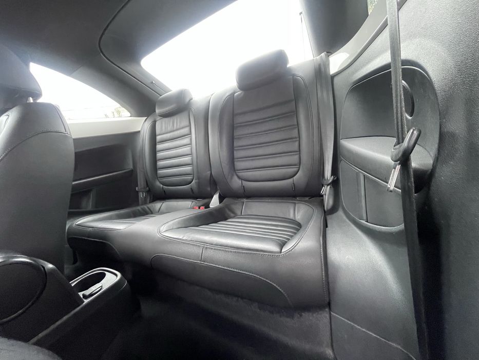 Para venda beetle  1.6 tdi versão maggiolino com garantia de 24 meses