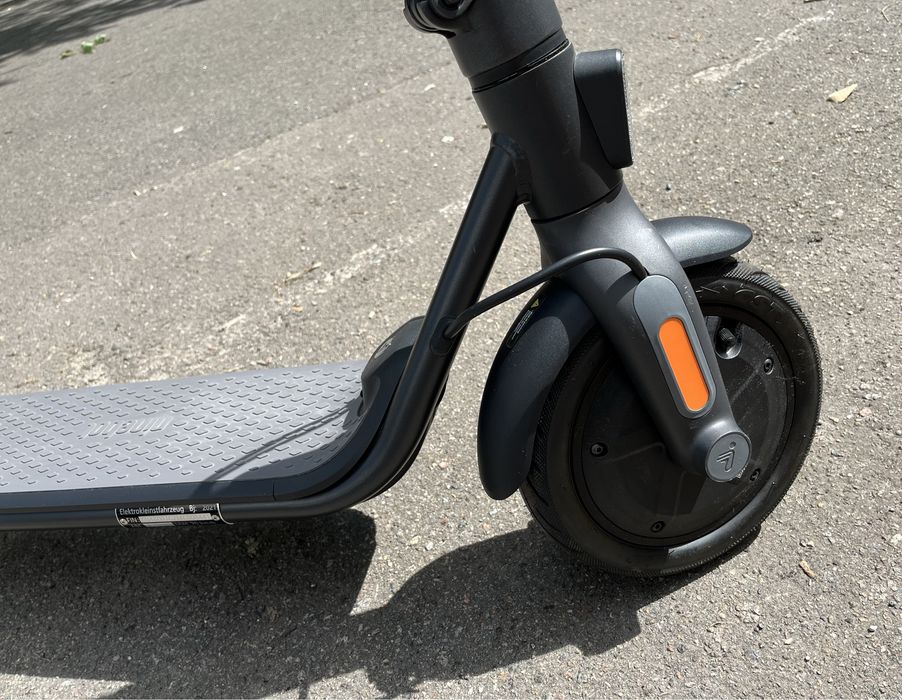 Ninebot f30d електросамокат