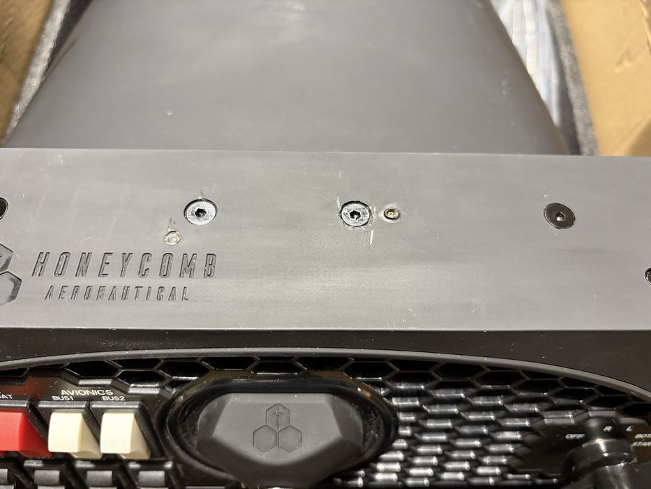 Honeycomb Alpha Flight Controls – wolant/yoke do symulatora