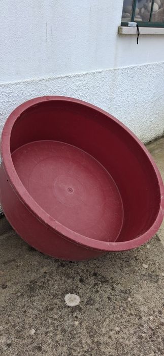Material de adega - bomba, mangueiras e selha