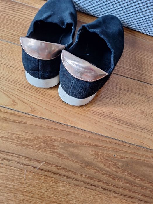 Buty damskie Reserved