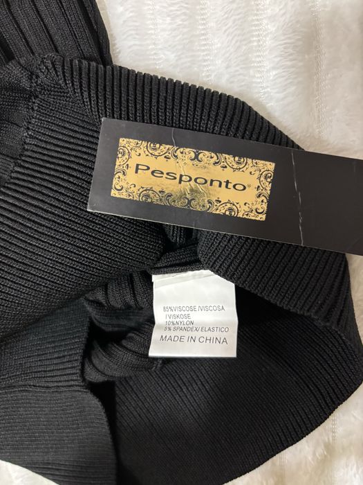 Camisola canelada sem manga , da PESPONTO, nova com etiqueta