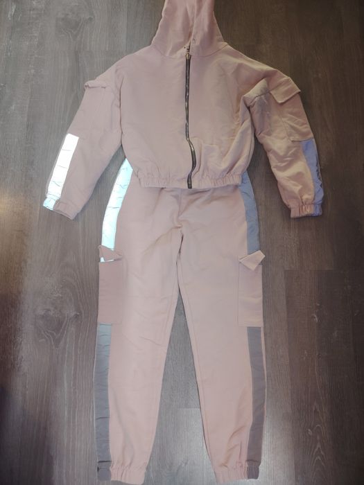 Спортивний костюм для дівчинки