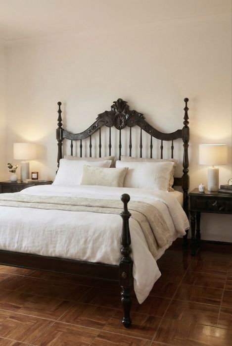 Cama de casal antiga restaurada 190x140