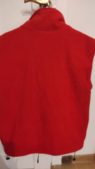 Продам.  безрукавку