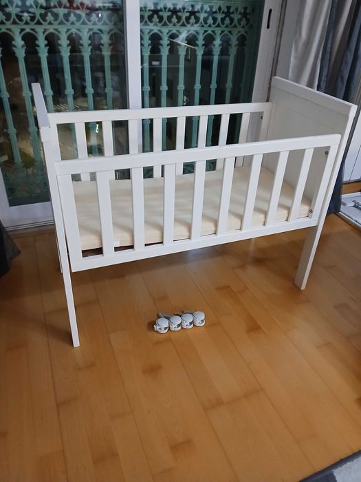 Mini berço + colchão