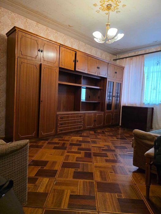 Продам 3к.квартиру м. Масельского пр.Г.Харькова 254а