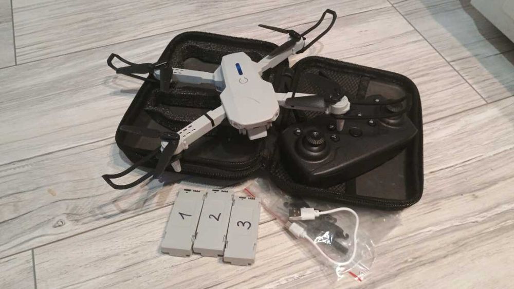 Nowy Profesjonalny Dron Z Kamerą Hd 4k Składany 3 Akumulatory Torba