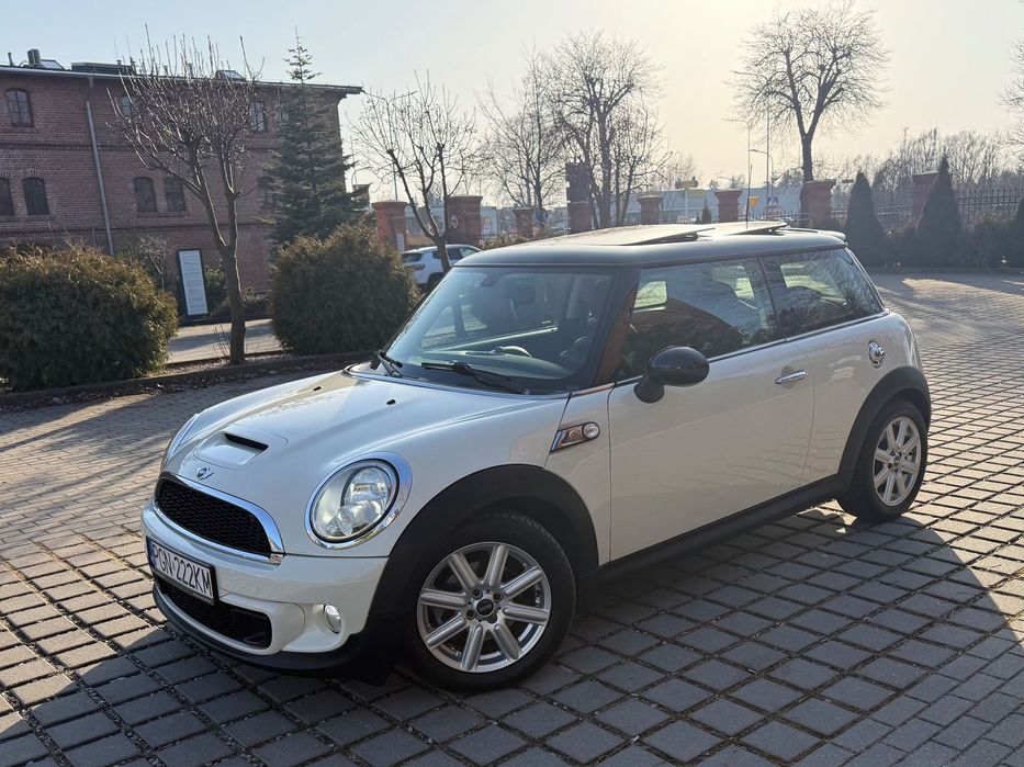 MINI Cooper SD | 2.0 Diesel | 143 KM | 2012 | 187 000 km | manual | 2 kom opon