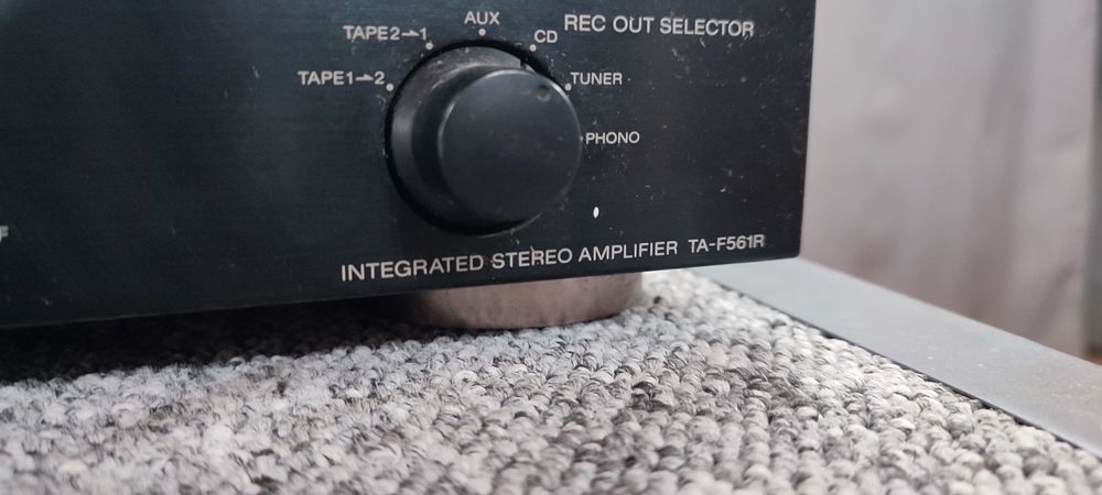 Wieża Segmentowa SONY