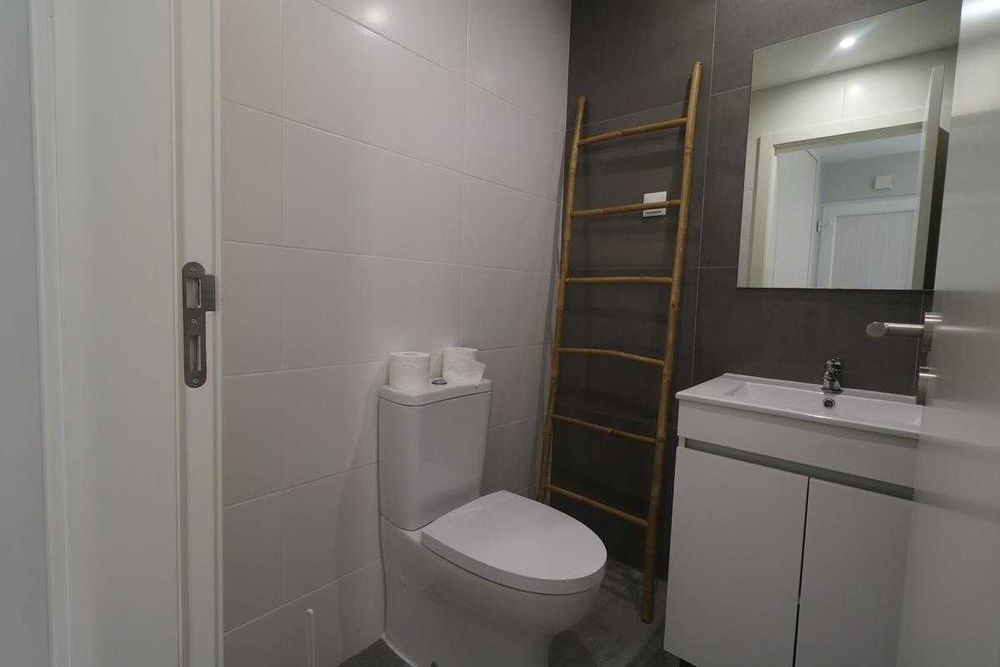 Apartamento T1 para férias na zona histórica de São Martinho do Porto