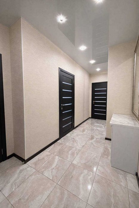 Продаж 3к квартири ЖК Щасливий Запорізьке Шосе 28