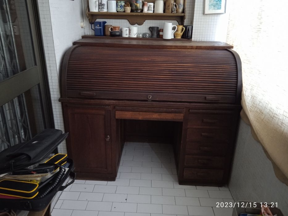 Secretária industrial