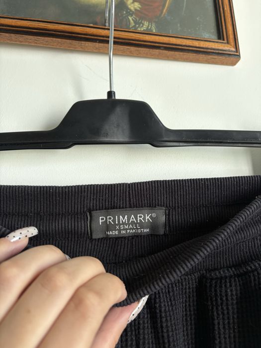 czarne dresy primark xs
