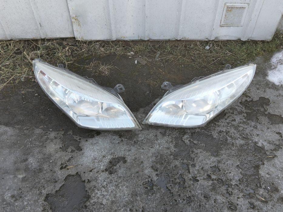 Megane 3 фари лампи меган