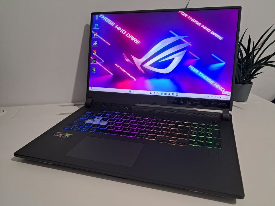 RTX 3080 8gb 150w + R7-6800 • Asus ROG Strix 17,3" 2k 240hz • 16gb/512