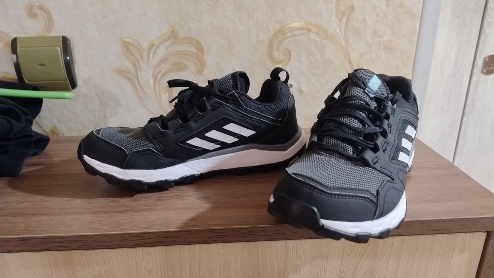 Кросівки жіночі Adidas Terrex Agravic