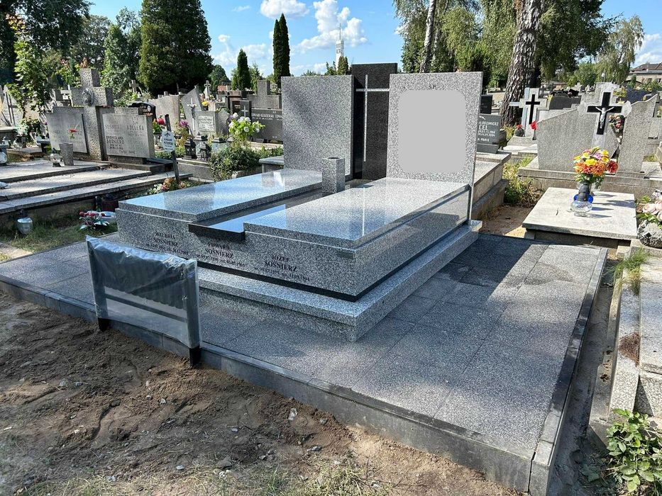 Nagrobki granitowe solidny montaż Zakład Kamieniarski