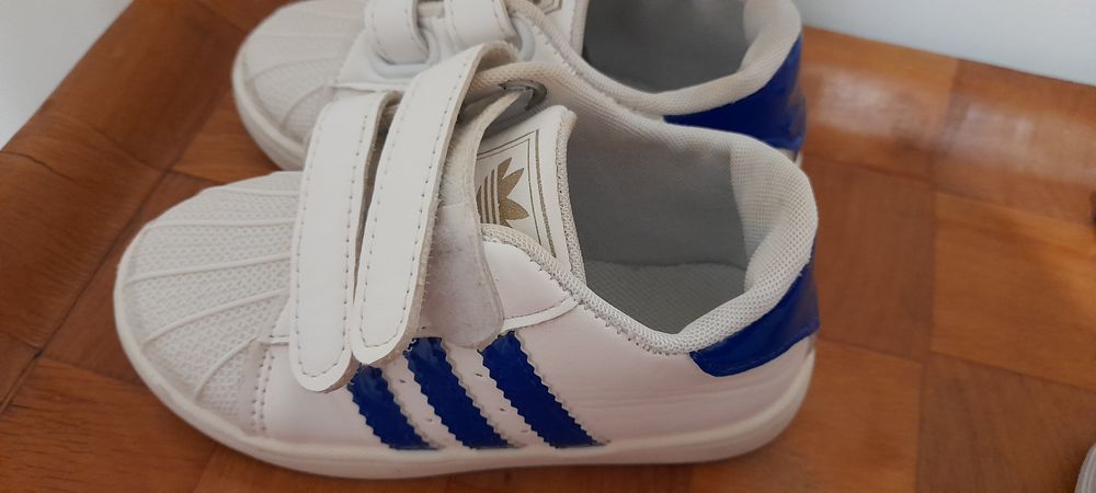 Sapatilhas menino 27