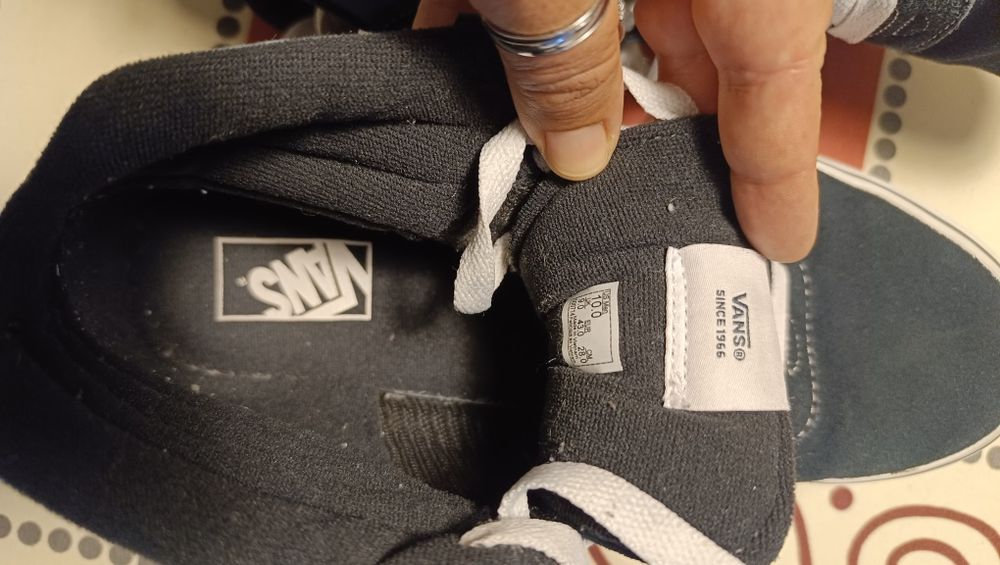 Tenis Vans praticamente novos