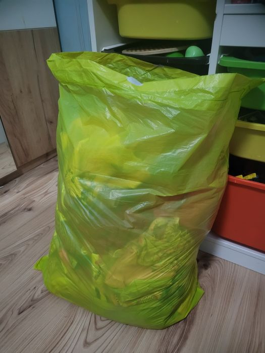 Paka dla dziewczynki rozmiar 98-104