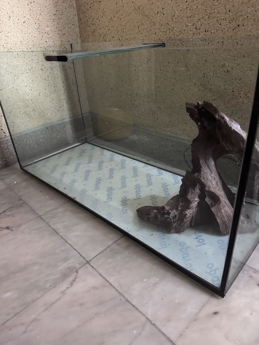 Aquario 300 Lts + Acessorios