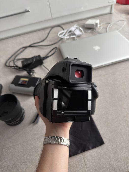 Phase One P65+ / 645DF+ / Schneider 80mm / 28mm / Macbook Pro