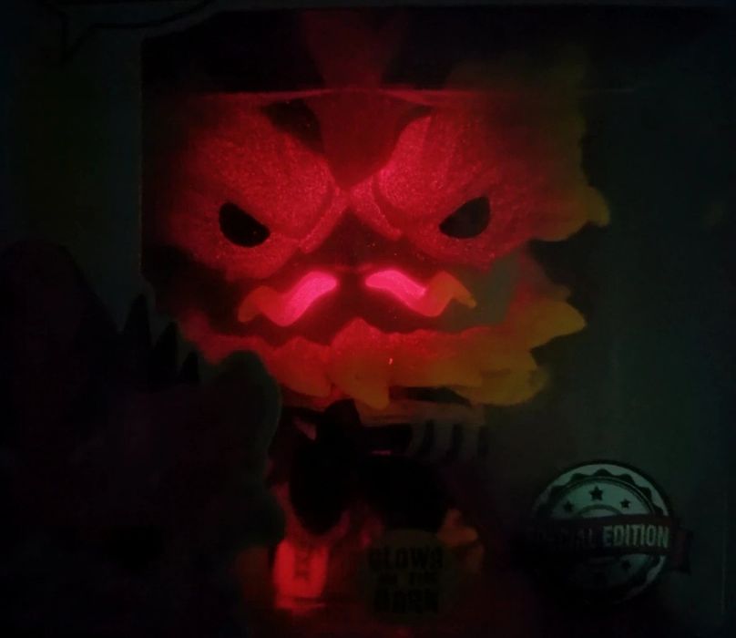Funko Pop! Endeavor #785 (GITD) - Special Edition + Protetor