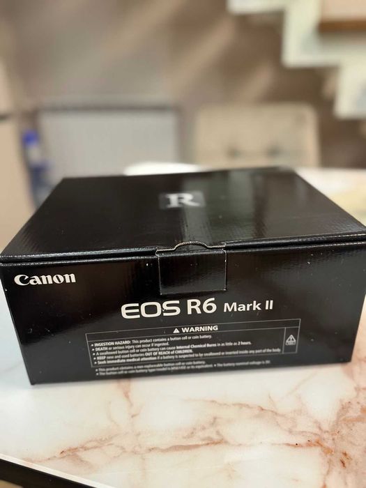 Canon EOS R6 Mark II У наявності