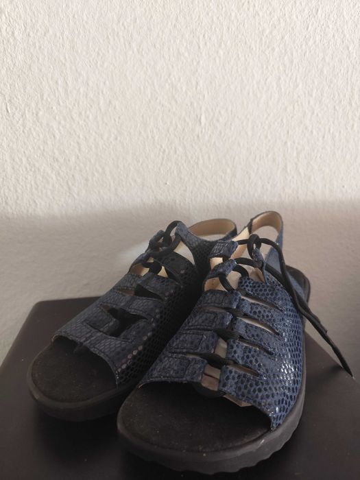 Сандалі Helvesko Tango Extra Wide Width