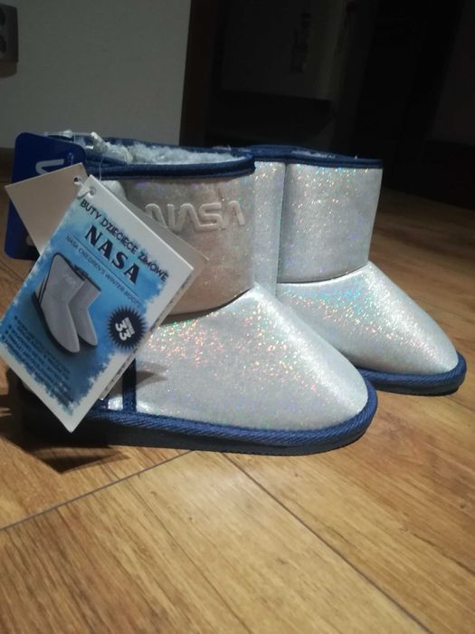 Nowe buty śniegowe 33