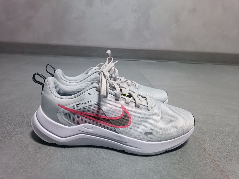 Nike Downshifter 12