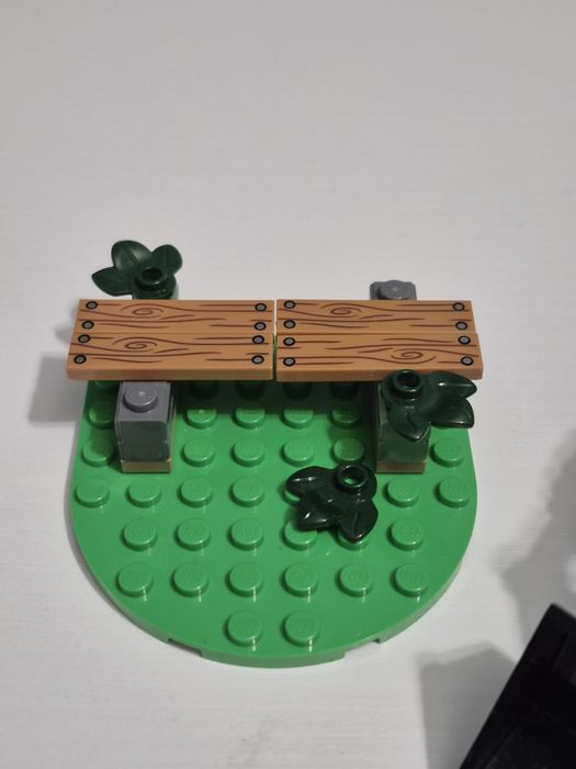 LEGO City 30685.
