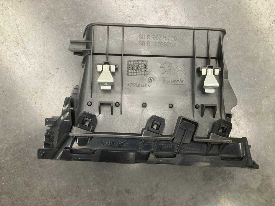 Difusor/ saída de ar drt Peugeot 308 SW II