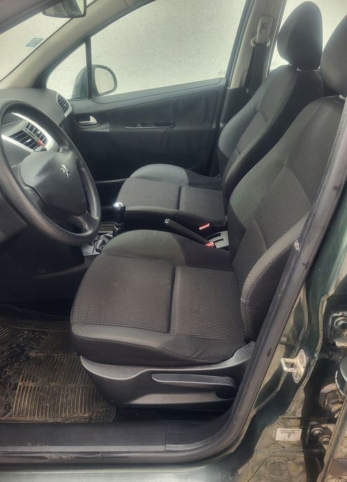 Peugeot 207 1.4 16v 95cv 111mil km