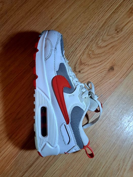 Sapatilhas Nike plataforma – Pouco usado– Preço Baixo!