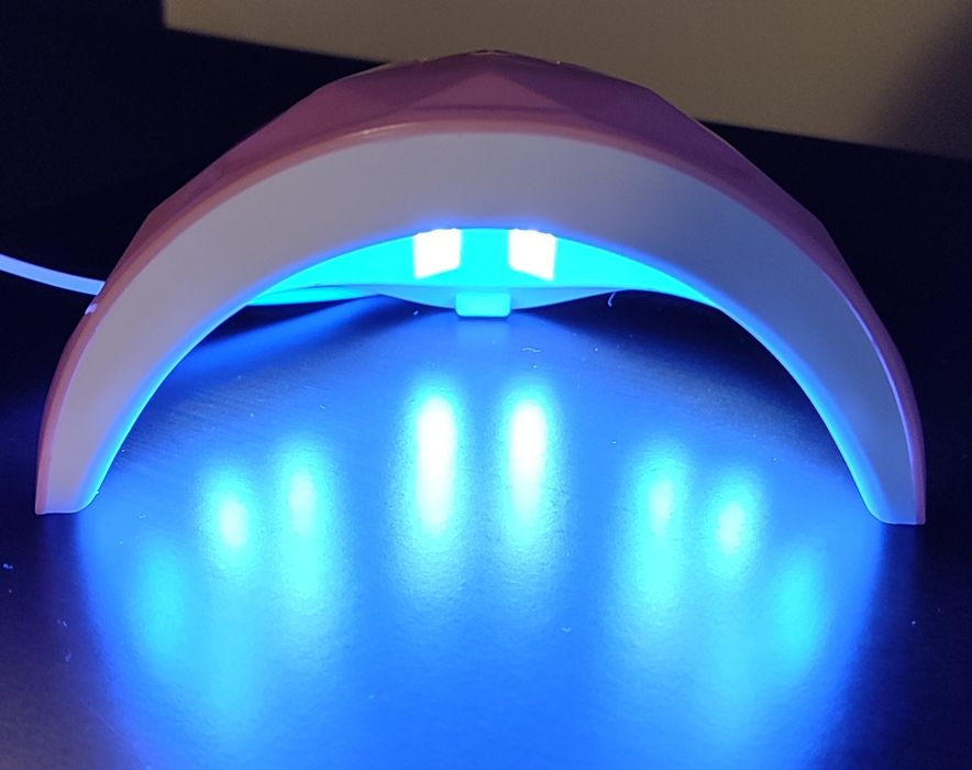 Lampa UV do paznokci