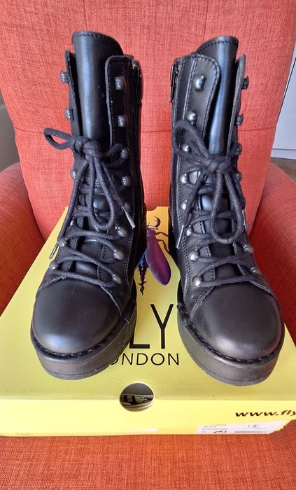 Botas pretas Fly London, 38, modelo HAND247FLY