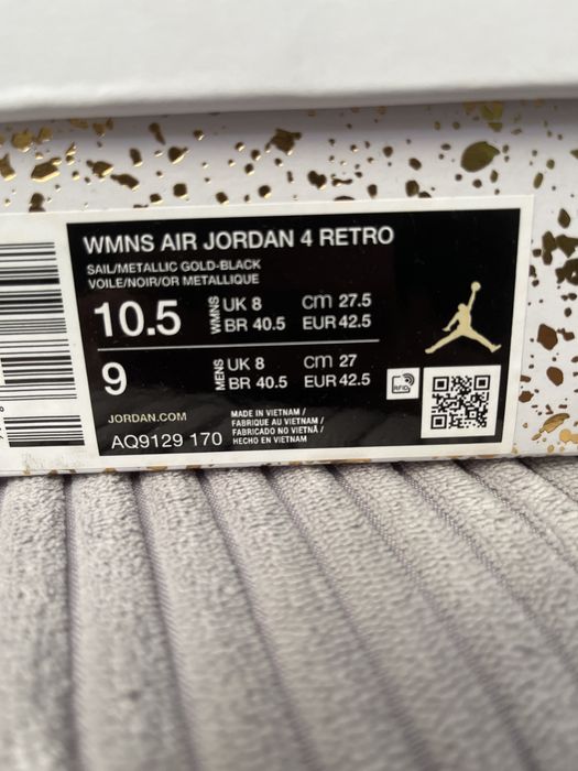 Air Jordan 4 Mettalic gold